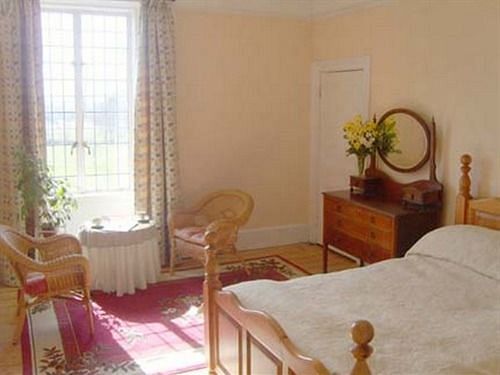 Cleeve House Bed and Breakfast Melksham Esterno foto